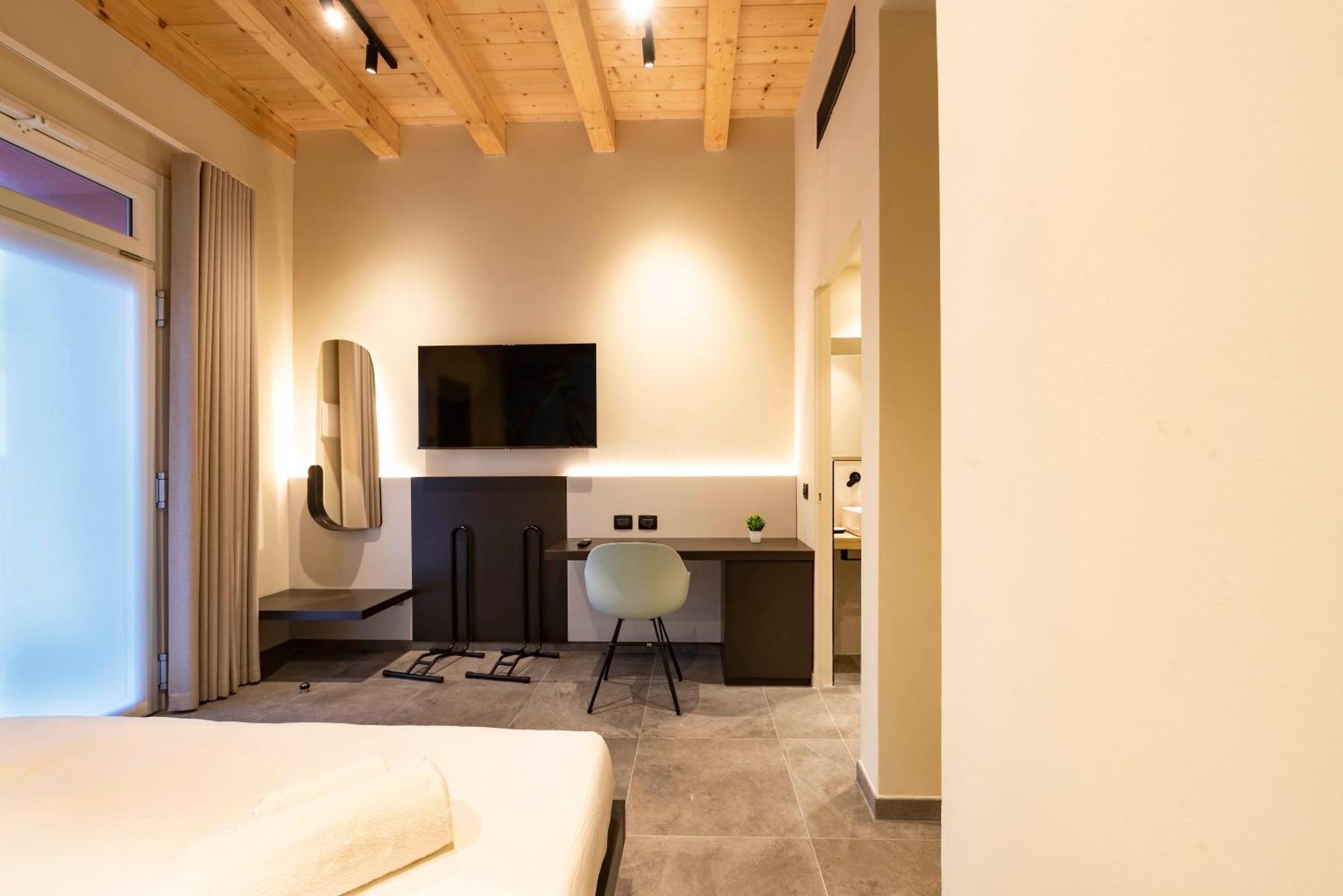 Italianflat - Verona'S River, Free Parking For Car & Bike, Nature, Relax Exteriör bild