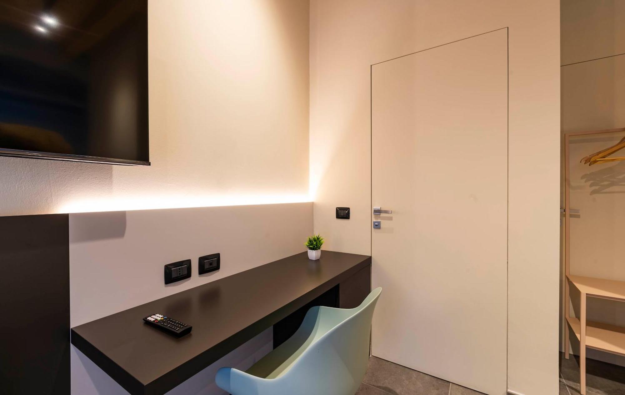 Italianflat - Verona'S River, Free Parking For Car & Bike, Nature, Relax Exteriör bild